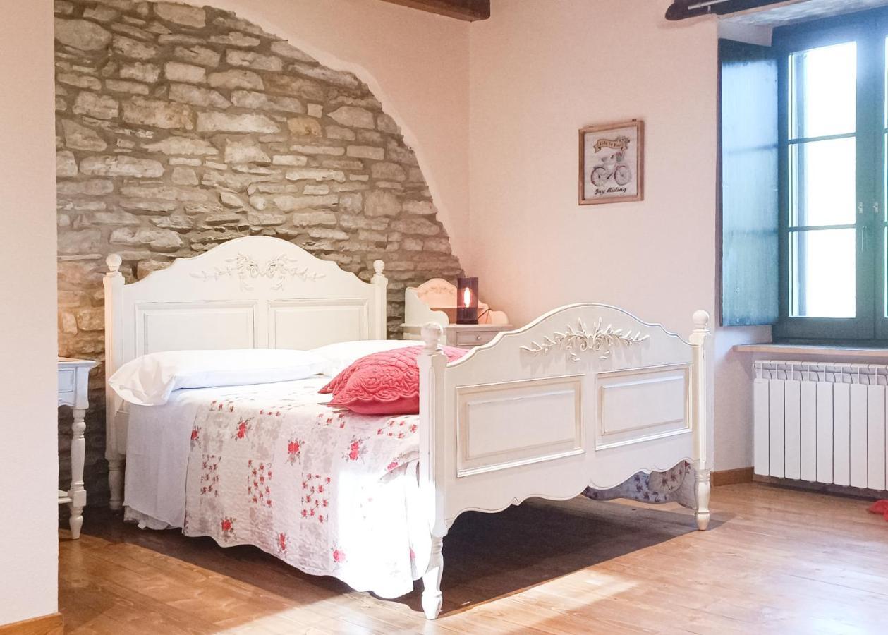 Cortemilia A Casa Di Anna Bed & Breakfast エクステリア 写真