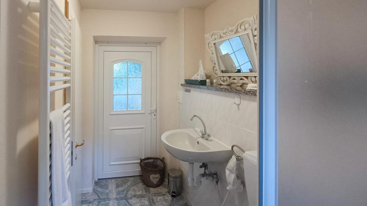Cortemilia A Casa Di Anna Bed & Breakfast エクステリア 写真